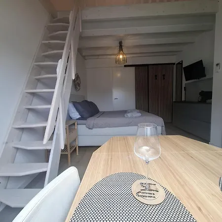 Deluxe 2 Enkhuizen