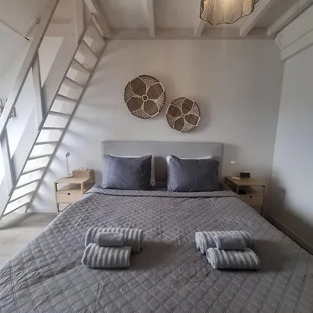 Alojamento de Acomodação e Pequeno-almoço Deluxe 2